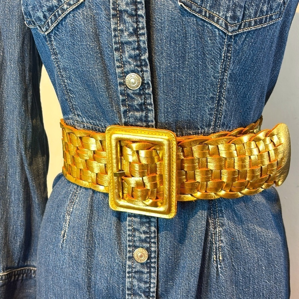Banana republic metallic gold leather wide woven belt size small